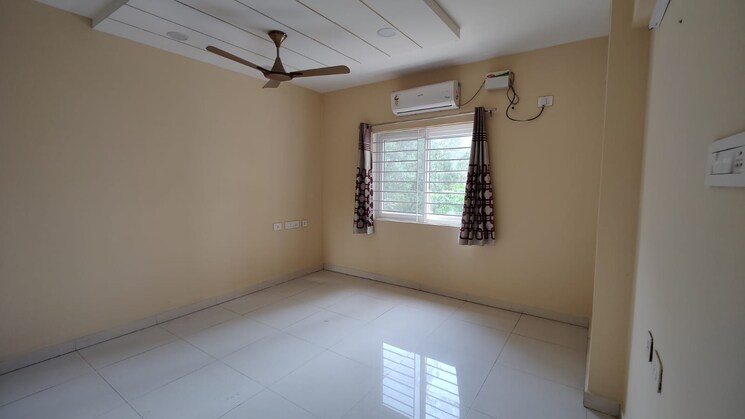 Room, smr-vinay-iconia-hyderabad 4 Bedroom 2925 Sq.Ft. Apartment In Kondapur Hyderabad 9347554
