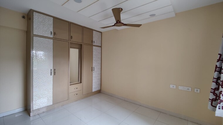 Room, smr-vinay-iconia-hyderabad 4 Bedroom 2925 Sq.Ft. Apartment In Kondapur Hyderabad 9347554