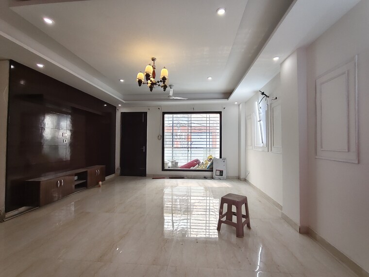 Living Room, saket 3 Bedroom 1500 Sq.Ft. Builder Floor In Saket Delhi 9347569