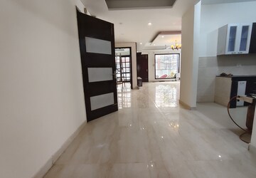 Living Room in 3 BHK Builder Floor at Saket – for Rent