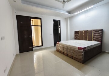 Master Bedroom in 3 BHK Builder Floor at Saket – for Rent