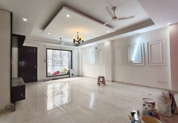 3 BHK Builder Floor For Rent in Saket