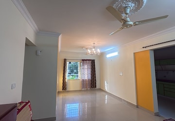 Furnished Amenities in 2 BHK Apartment at Banashankari – for Rent