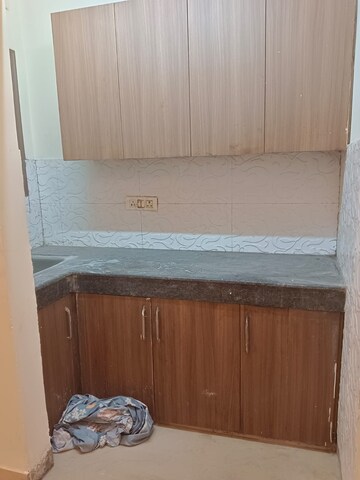 Furnished Amenities in 1 BHK Builder Floor at Lajpat Nagar 4 – for Rent