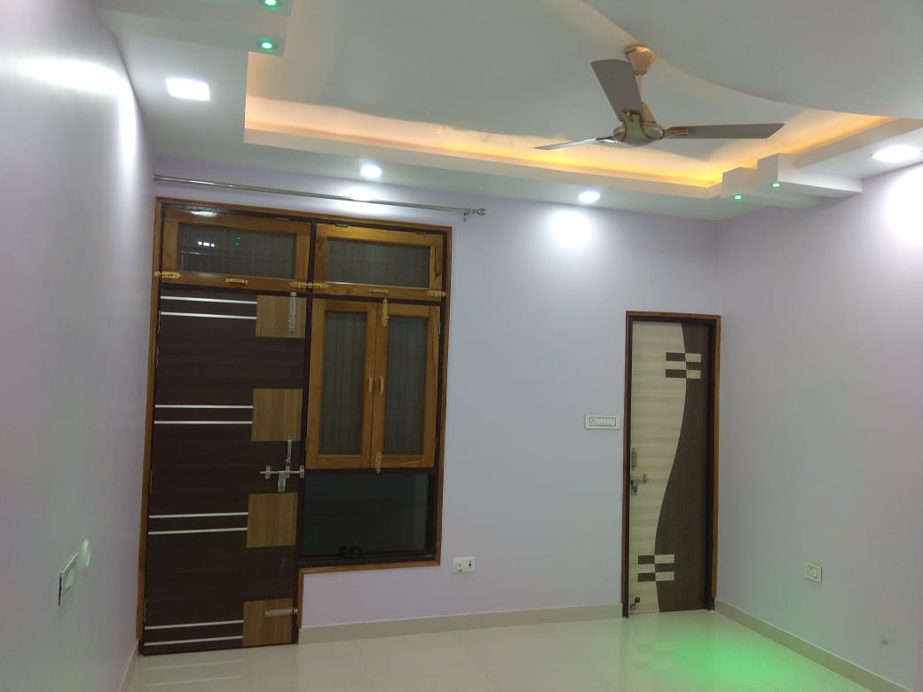2 BHK Builder Floor For Rent in Vipul Khand 3