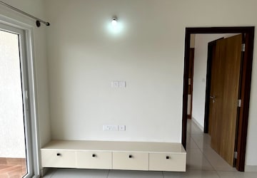 Furnished Amenities in 3 BHK Apartment at Avalon Park At The Prestige City, Sarjapur Road – for Rent