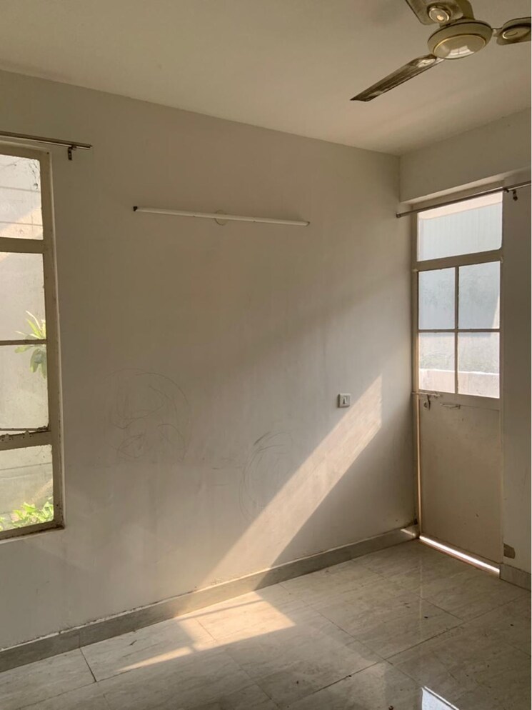 Room, signature-solera-apartment 2 Bedroom 548 Sq.Ft. Apartment In Sector 107 Gurgaon 9347671