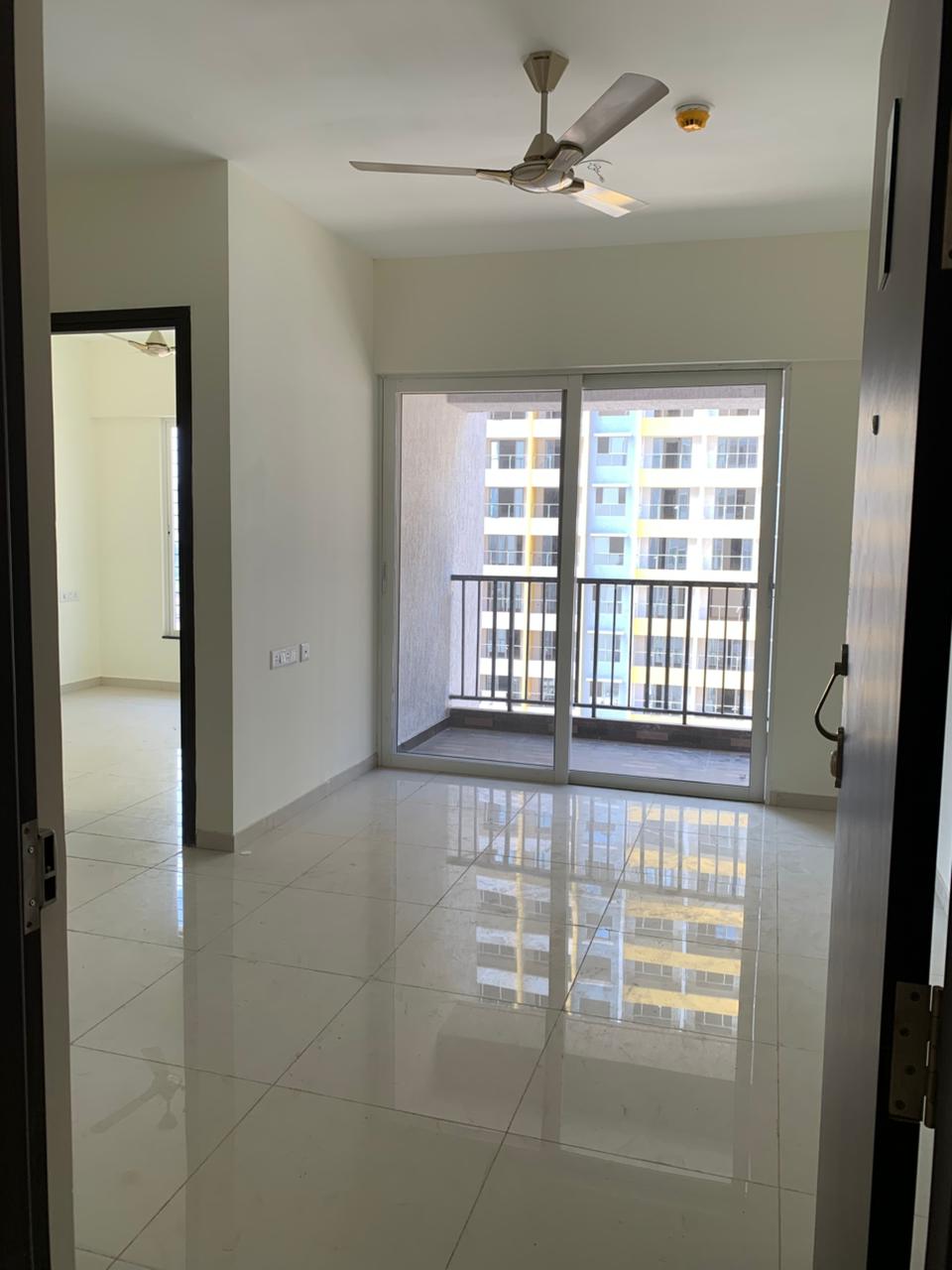 2 BHK + Extra Room 700 Sq.Ft. Apartment in Kolte Patil Life Republic