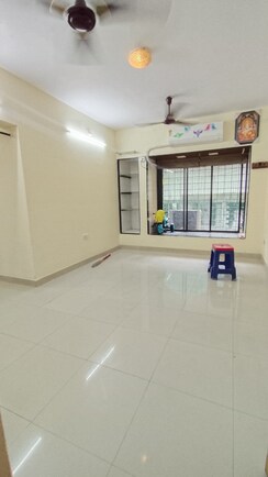2.5 BHK Apartment For Sale in Oberoi Realty Woods