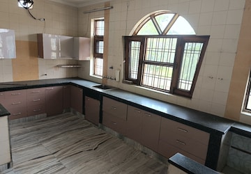 Kitchen in 4 BHK Builder Floor at Sector 17 – for Rent