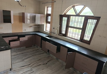 Kitchen in 4 BHK Builder Floor at Sector 17 – for Rent