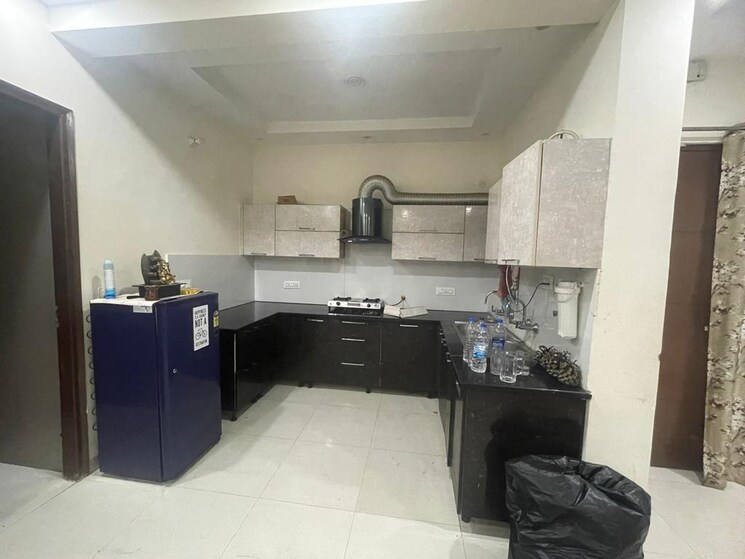 Kitchen, mamta-homes 3 Bedroom 1350 Sq.Ft. Apartment In Lohgarh Zirakpur 9347719