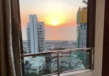 Bedroom in 2 BHK Apartment at Venus Apartments Worli, Worli – for Rent