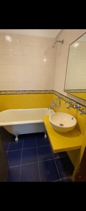 Bathroom in 2 BHK Apartment at Venus Apartments Worli, Worli – for Rent