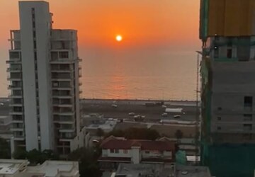 2 BHK Apartment – Exterior View View at Venus Apartments Worli, Worli - for Rent