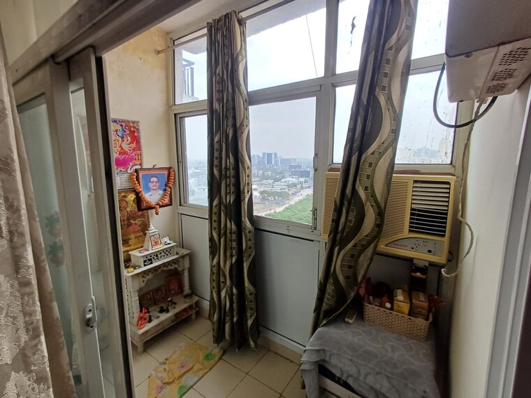 Gym, amrapali-princely-estate 3 Bedroom 1315 Sq.Ft. Apartment In Sector 76 Noida 9347741