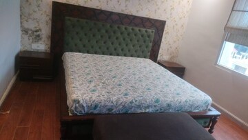 Bedroom in 5 BHK Apartment at Nirmaan Splande Premium, Patiala Road – for Rent