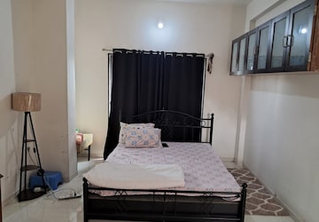 Bedroom in 2 BHK Villa at Samay Aangi Bunglows, Paldi – for Rent