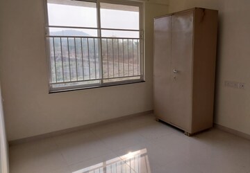 Room in 2 BHK Apartment at Kolte Patil Life Republic, Hinjewadi – for Rent