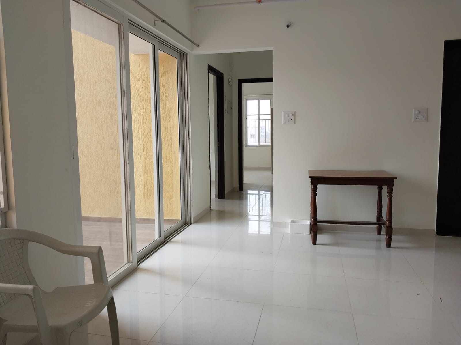 2 BHK + Extra Room Apartment For Rent in Kolte Patil Life Republic