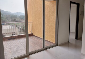 Room in 2 BHK Apartment at Kolte Patil Life Republic, Hinjewadi – for Rent
