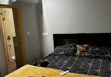 Bedroom in 2 BHK Apartment at Aura Homes, High Ground – for Rent