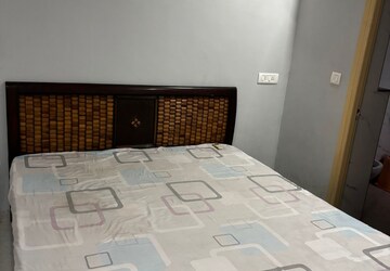 Bedroom in 2 BHK Apartment at Aura Homes, High Ground – for Rent