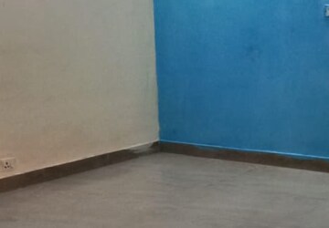 Room in 1 BHK Builder Floor at Saket – for Rent