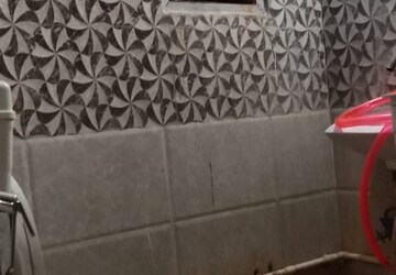 Furnished Amenities in 1 BHK Builder Floor at Saket – for Rent