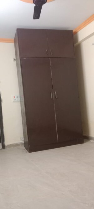 Furnished Amenities in 1 BHK Builder Floor at Saket – for Rent