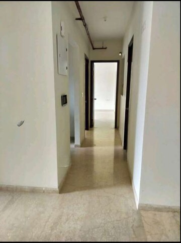 2 BHK Apartment For Rent in Kalpataru Paramount, Kapur Bawdi