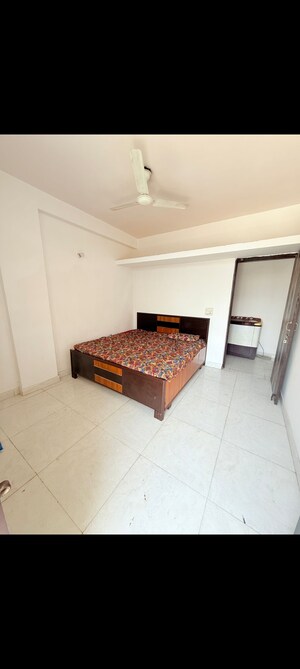 Bedroom in 1 BHK Builder Floor at Saket – for Rent