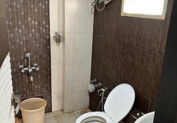 Bathroom in 3 BHK Apartment at Sthapatya Pratham Lakeview, Science City – for Rent