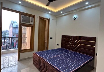 Bedroom in 1 BHK Builder Floor at Saket – for Rent