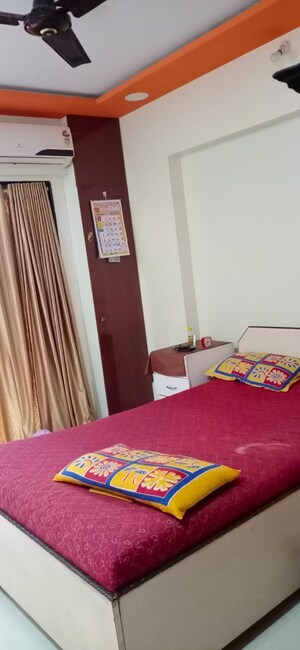 Bedroom in 2 BHK Apartment at Rashi Tower, Goregaon East – for Sale