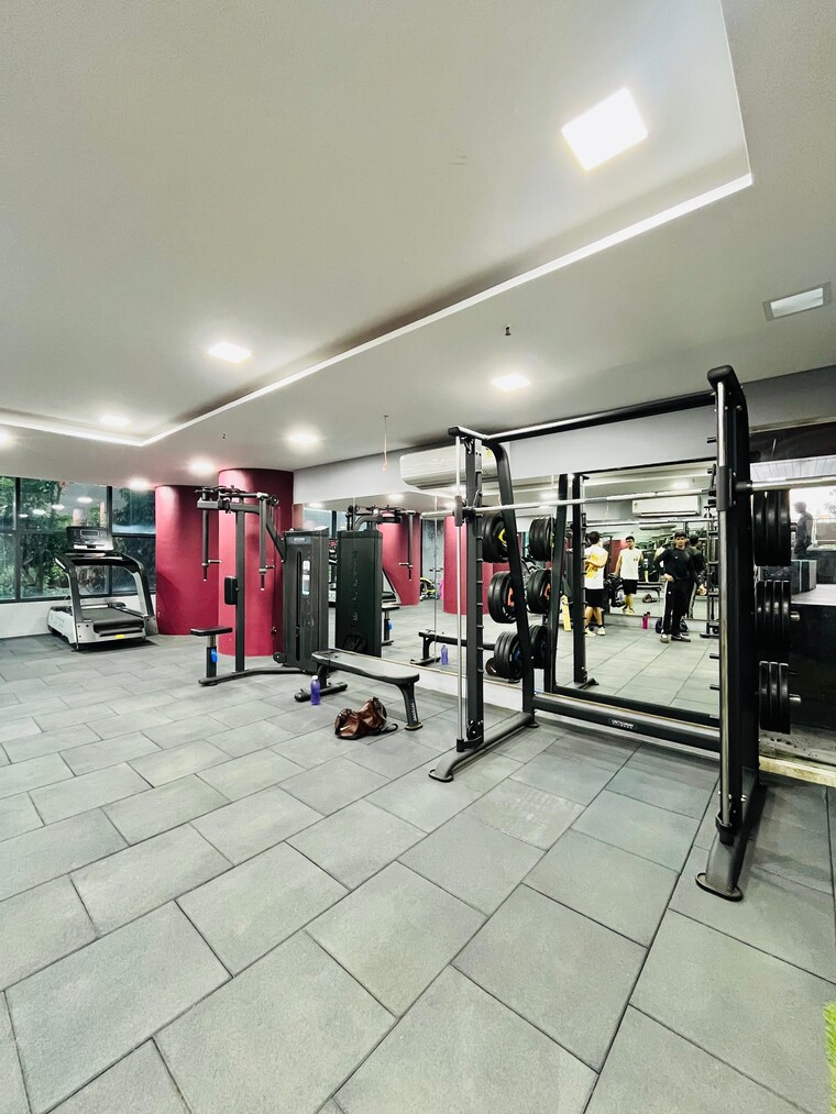 Gym, goregaon west Pg For Boys & Girls In Goregaon West 9347786
