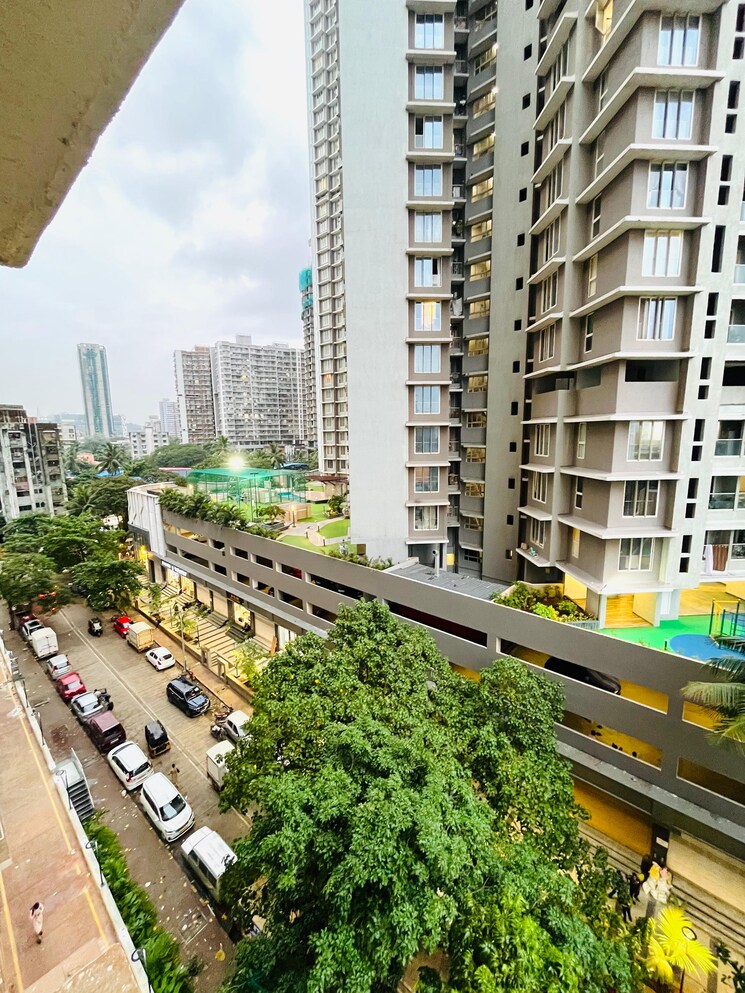 Exterior View, goregaon west Pg For Boys & Girls In Goregaon West 9347786