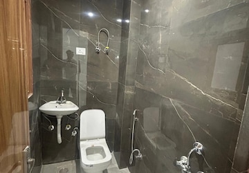 Bathroom in  Pg at Saket – for Rent