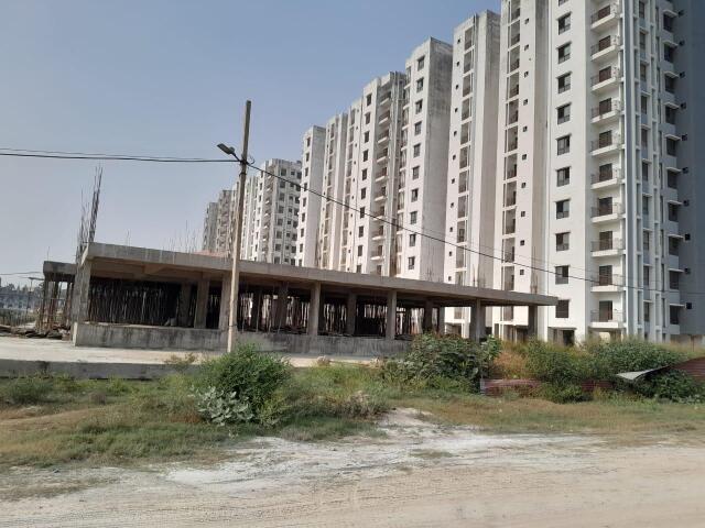 2 BHK Apartment For Sale in BBD Green City