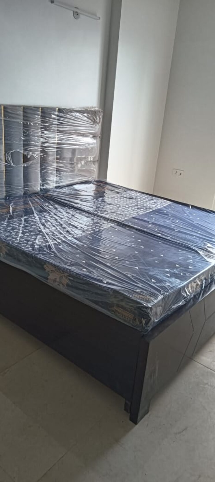 Bedroom, sunworld-vanalika 4 Bedroom 3400 Sq.Ft. Apartment In Sector 107 Noida 9347825