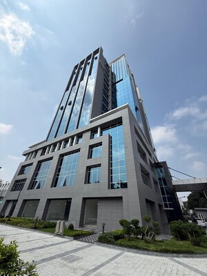  Office Space For Rent in Purvanchal Capital Tower, Vibhuti Khand