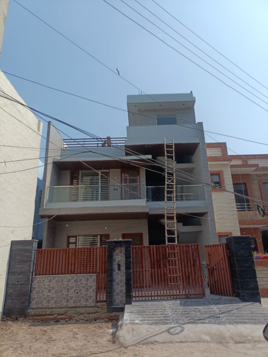 6 BHK Independent House For Sale in Desire Properties