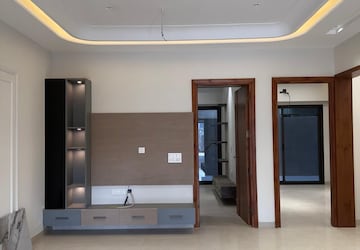 Building Lobby in 6 BHK Independent House at Lohgarh – for Sale