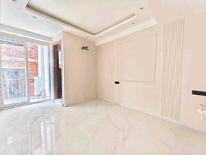 Room in 2 BHK Apartment at Poonam Palash, Nalasopara West – for Sale