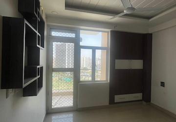 Room in 2 BHK Apartment at Mittal Rajnagar Residency, Raj Nagar Extension – for Rent