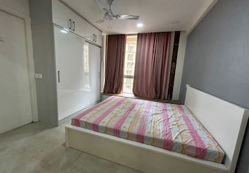 Bedroom in 3 BHK Apartment at Courtyard by Narang Realty and The Wadhwa Group, Pokhran Road No Two – for Rent