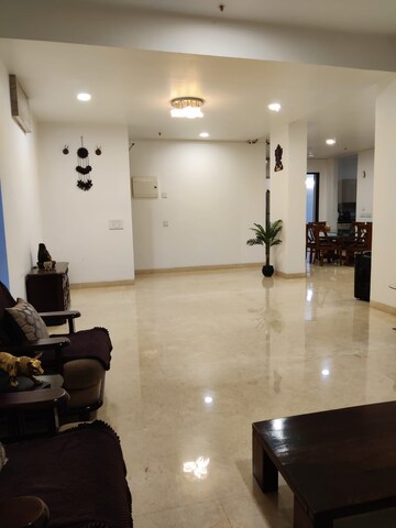 Living Room in 3 BHK Apartment at Gomti Nagar – for Rent