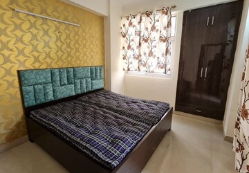 Bedroom in 2.5 BHK Apartment at Amrapali Princely Estate, Sector 76 – for Rent