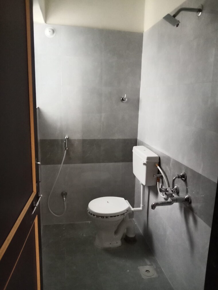 Bathroom, 51-siberia 2 Bedroom 920 Sq.Ft. Apartment In Dhanori Pune 9347911