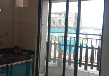 Room in 1 BHK Apartment at Mantra Montana Phase 1, Madhav Nagar – for Rent